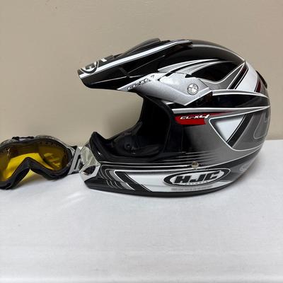 Sale Photo Thumbnail #210: Dirt bike/cycle helmet