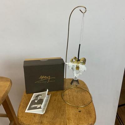 Z759 Michael Abram Little Lamb Christmas Ornament with Box