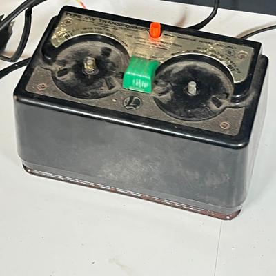 Lot 432: Vintage Lionel Train Transformers and Accessories