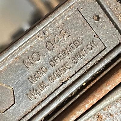 Lot 433: Lionel Train O-Gauge Track