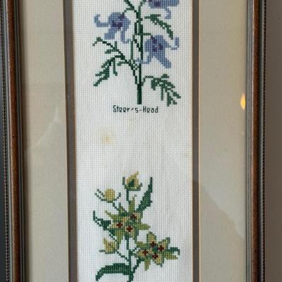 Timeless Floral Cross Stitch (LR-MG)