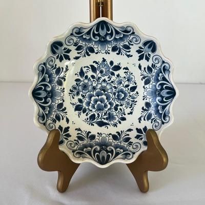 Delfts Tea Canister, Decorative Plates & More (DR-RG)