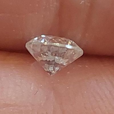IGI CERTIFIED NATURAL DIAMOND