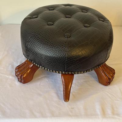 Unique Turtle Footrest (LR-MG)