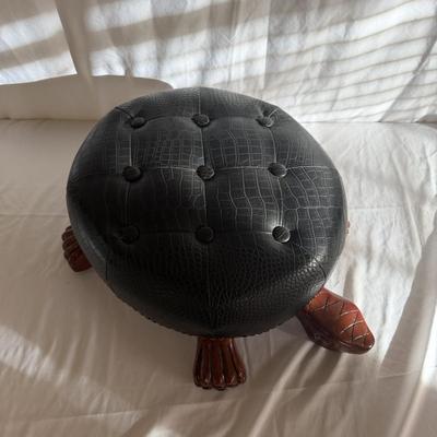 Unique Turtle Footrest (LR-MG)