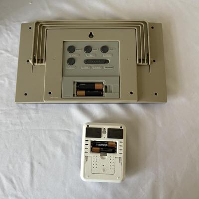 Sharper Image Clock/Thermometer, AM/FM Radio & More (LR-MG)