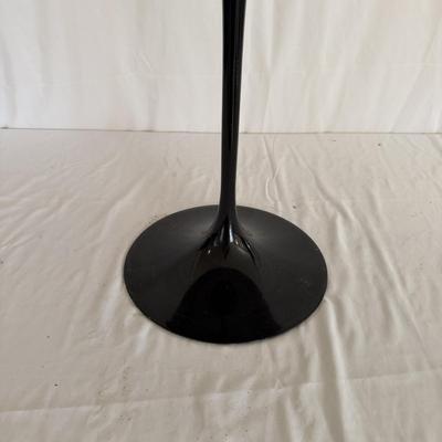 Pedestal Knoll Table With Stone Top (D-MG)