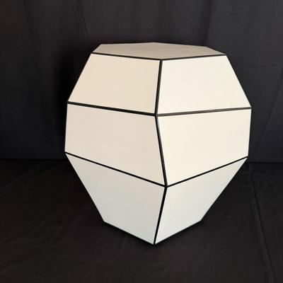 Geometrical Unique Side Table (D-MG)