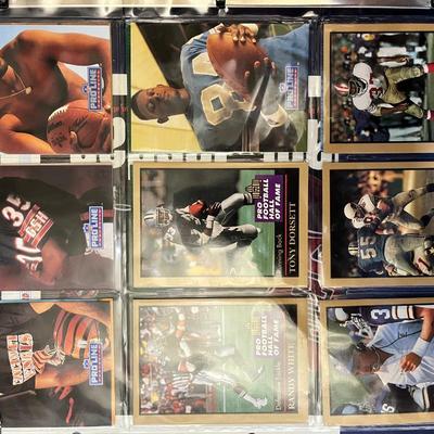 Sale Photo Thumbnail #267: Collection of trading cards from across many sports teams.  From football to baseball , basketball. and even hockey.  This collection has many players from across the years.

*shipping available at buyers expense