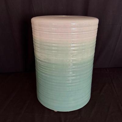 Waverly Seafoam & White Ceramic Garden Stool (D-MG)