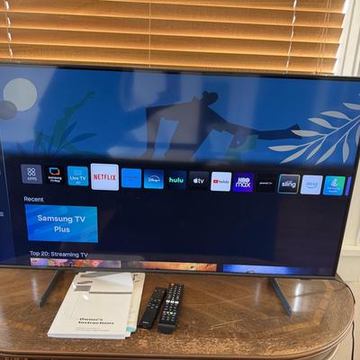 Samsung 43” Smart TV (D-MG)