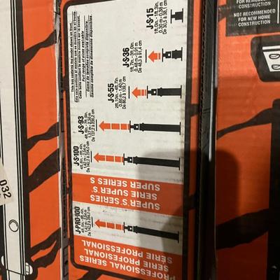 Sale Photo Thumbnail #333: 3 tiger brand jack posts that are new in box.  Each post can hold up 18,000 to 9,100 lbs of compression force.