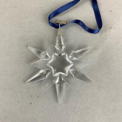 S764 Swarovski 1997 Crystal Christmas Ornament