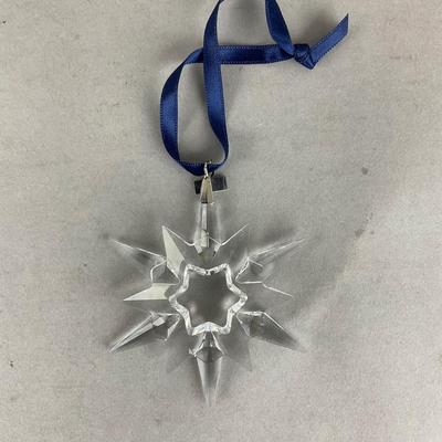 S764 Swarovski 1997 Crystal Christmas Ornament