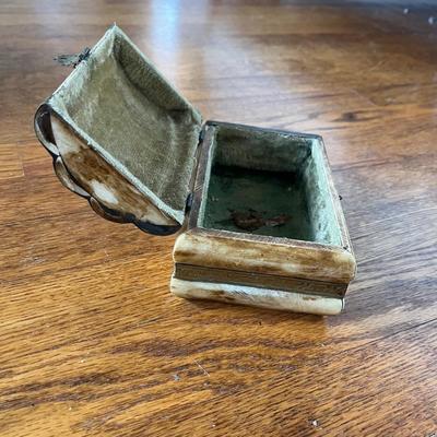 Vintage Asian Chalkware Figure and More (B3-BC)