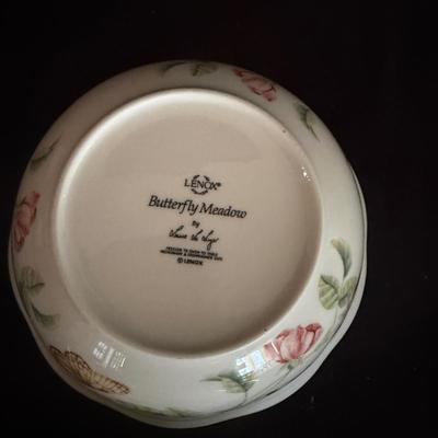 Lenox Bowls & Christmas Plates (D-MG)