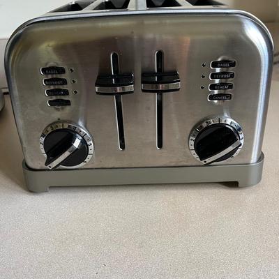 Cuisinart Toaster and Oster Blender (K-BC)
