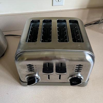 Cuisinart Toaster and Oster Blender (K-BC)