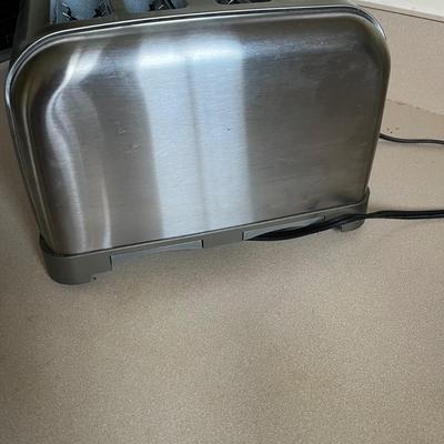 Cuisinart Toaster and Oster Blender (K-BC)
