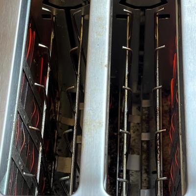 Cuisinart Toaster and Oster Blender (K-BC)