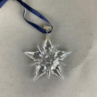 S767 Swarovski 2001 Crystal Christmas Ornament