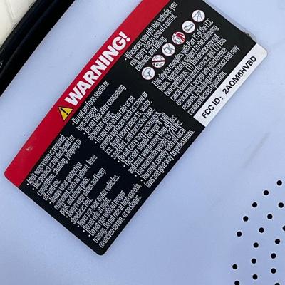 Lot 434: Jetson Pixel Hoverboard with Jetson JetKart Seat Attachment