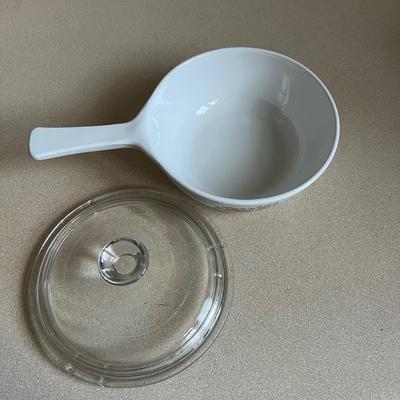 Small Collection of Vintage Corning Ware (K-BC)