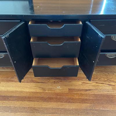 Century Furniture Chinoiserie Console Dresser w/Mirror (D-RG)