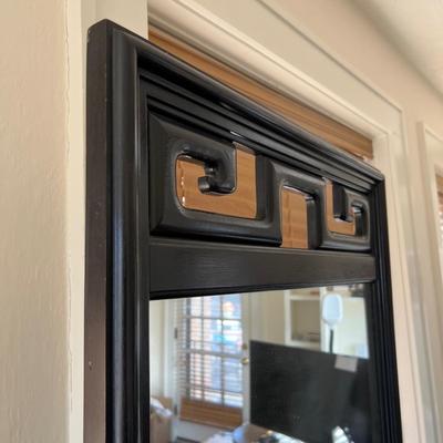 Century Furniture Chinoiserie Console Dresser w/Mirror (D-RG)