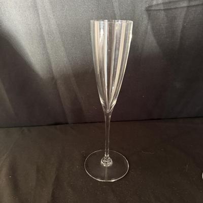 Eight Baccarat Crystal Champagne Flutes in the Dom Perignon Pattern (LR-MG)