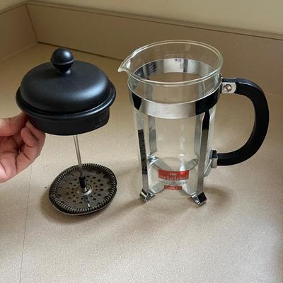 Nespresso De Longhi “Vertuo Next” Coffee and Espresso Maker and More (K-BC)