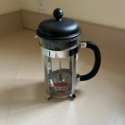 Nespresso De Longhi “Vertuo Next” Coffee and Espresso Maker and More (K-BC)