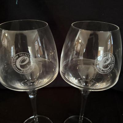 Riedel & Chateau Wine Decanters & More (LR-MG)