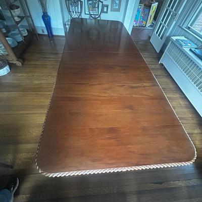 Formal Claw Foot Dining Table (DR-KD)