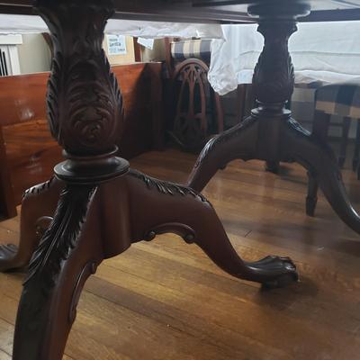 Formal Claw Foot Dining Table (DR-KD)