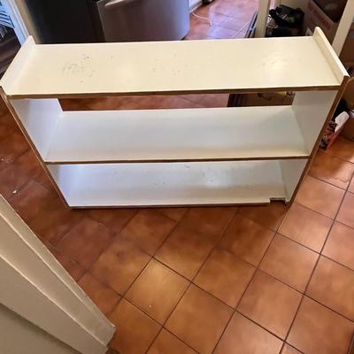 Wooden Shelving Unit (K-BC)