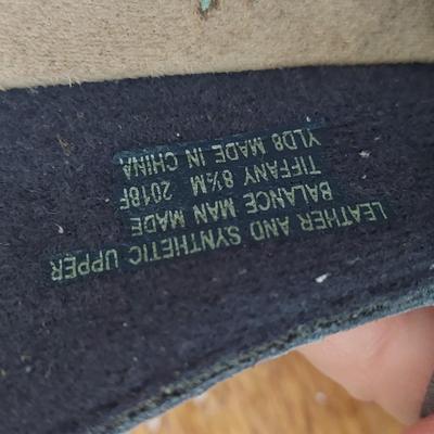 Women's Size 8 Shoes Incl Skechers & More (B2-BBL)