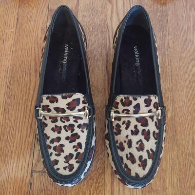 Women's Size 8 Shoes Incl Skechers & More (B2-BBL)