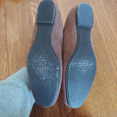 Women's Size 8 Shoes Incl Skechers & More (B2-BBL)