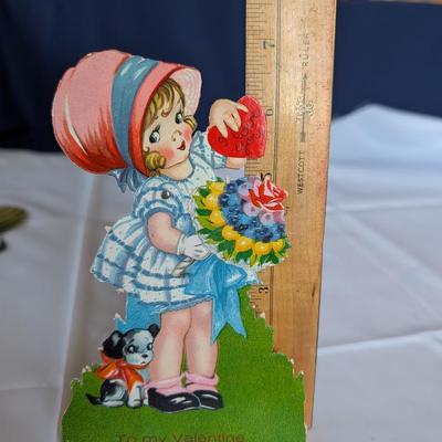 Fun vintage moving Valentines.