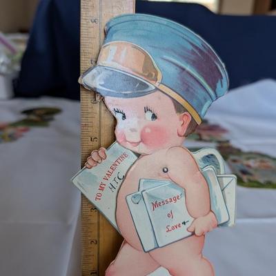 Fun vintage moving Valentines.