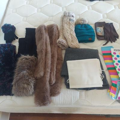 Winter Accessories & More (B2-BBL)