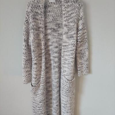 Women's Tops, Jackets & More (B2-BBL)