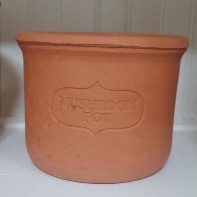 Terracotta Canisters & Bowls (P-BBL)