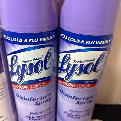 Sale Photo Thumbnail #145: 7 white, 6 misc wash clothes & 1 hand towel