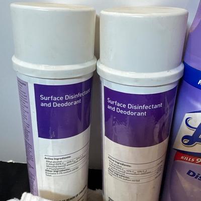 Sale Photo Thumbnail #146: 7 white, 6 misc wash clothes & 1 hand towel