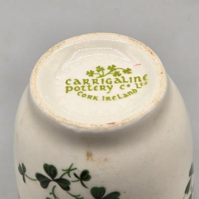 LOT 44: Vintage Carrigaline Pottery Irleand Shamrock Castle Salt & Pepper Shaker Set and Egg Holder, 2 Shamrock Green Clover Cafe...