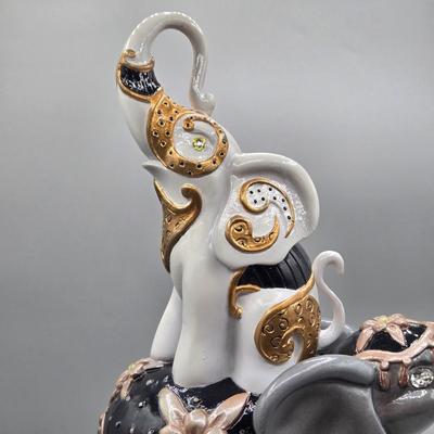 LOT 47: The Hamilton Collection Blake Jensen Good Luck Stacked Elephants Figurine with Swarovski Crystals and Other Elephant Figurines