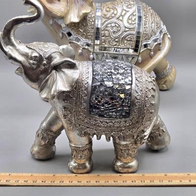 LOT 47: The Hamilton Collection Blake Jensen Good Luck Stacked Elephants Figurine with Swarovski Crystals and Other Elephant Figurines