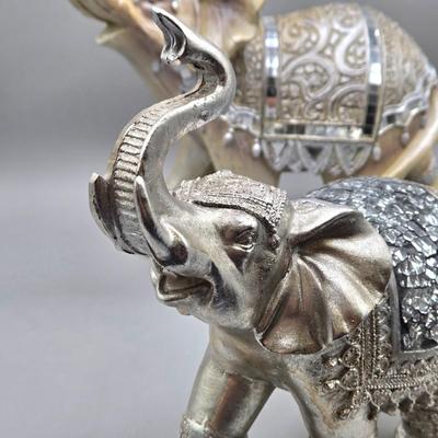 LOT 47: The Hamilton Collection Blake Jensen Good Luck Stacked Elephants Figurine with Swarovski Crystals and Other Elephant Figurines